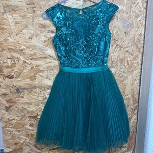 Elegant Green Cocktail Dress